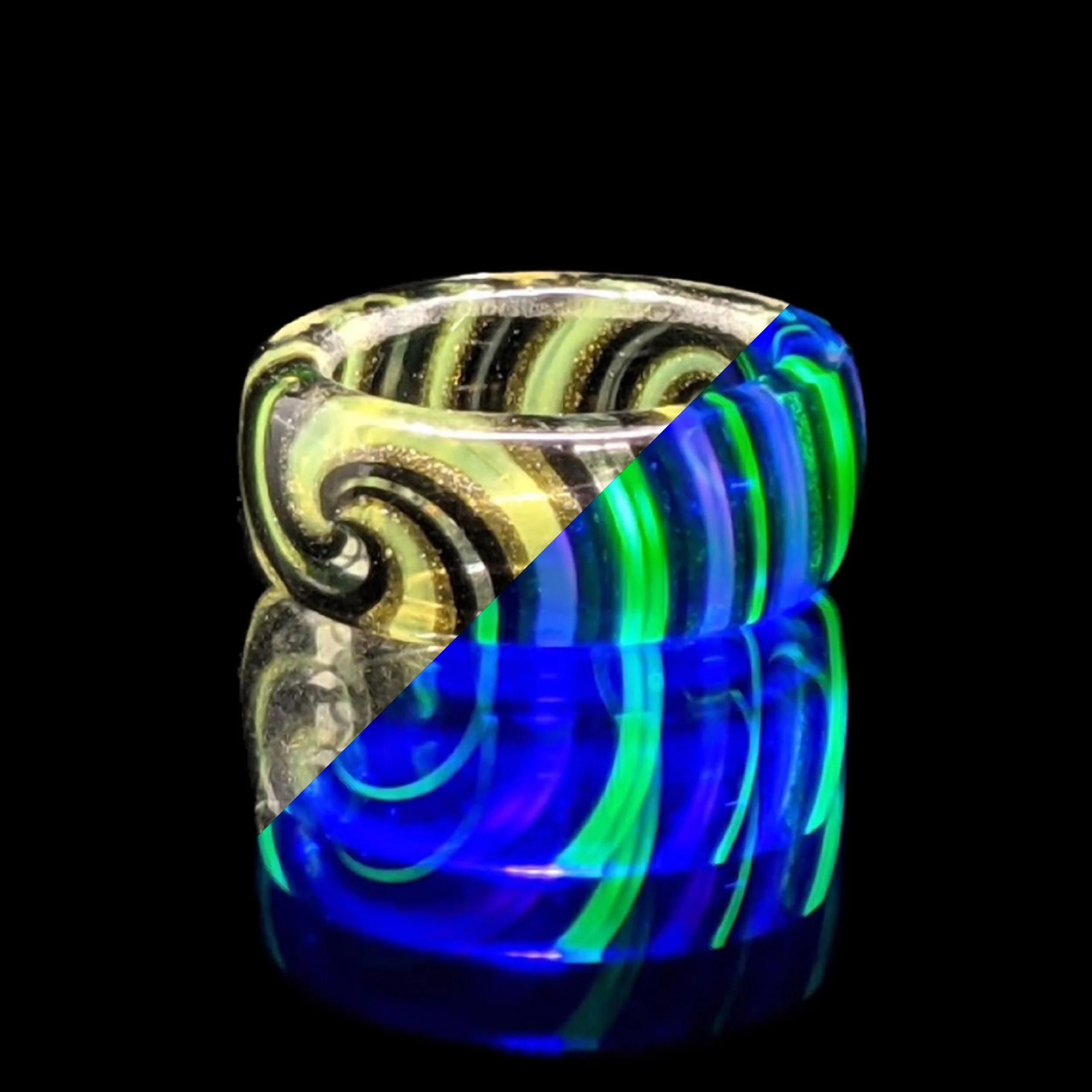 Glass UV Reactive Ring by Pho Sco USA - Image 3