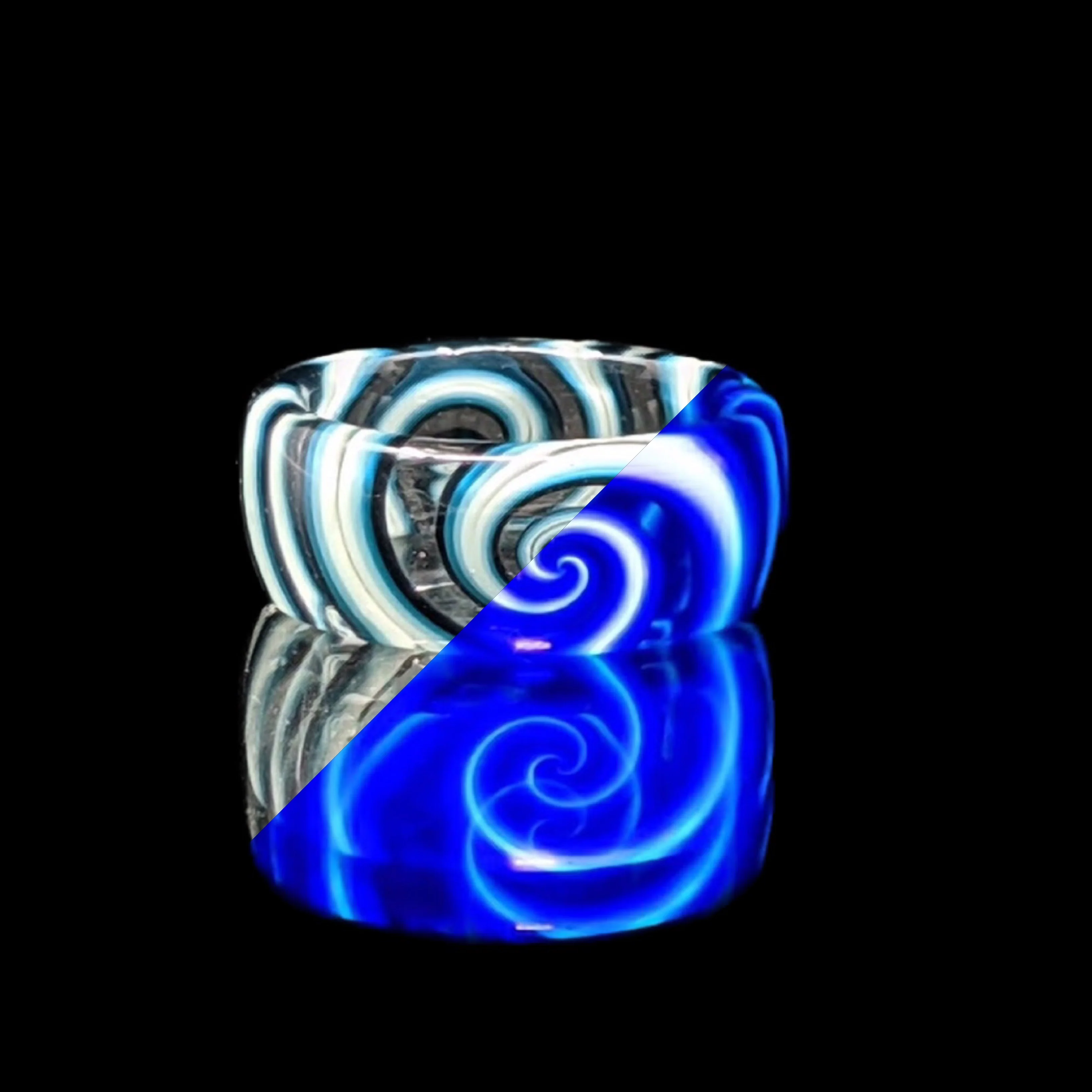 Glass UV Reactive Ring by Pho Sco USA - Image 3