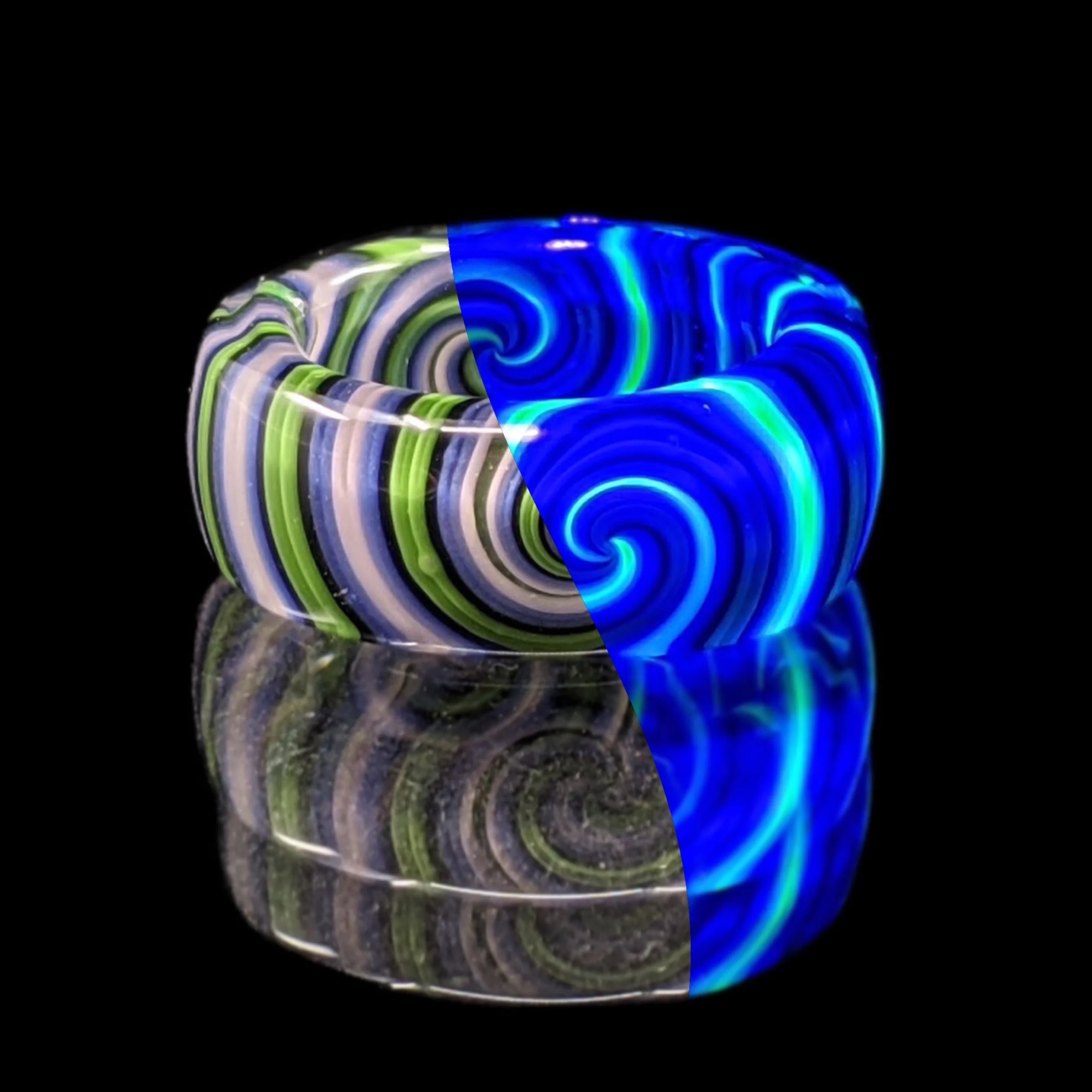 Glass UV Reactive Ring by Pho Sco USA - Image 3