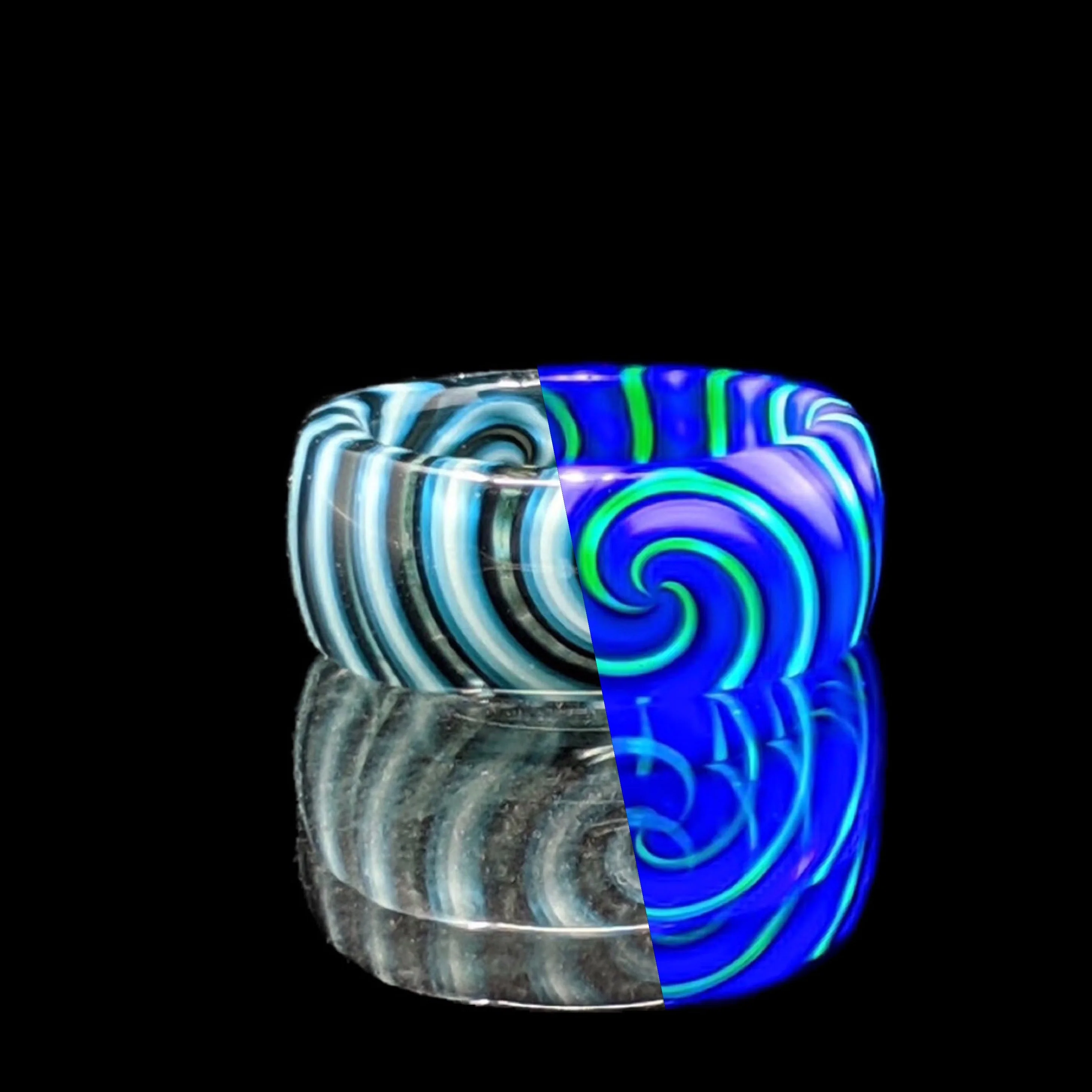 Glass UV Reactive Ring by Pho Sco USA - Image 3