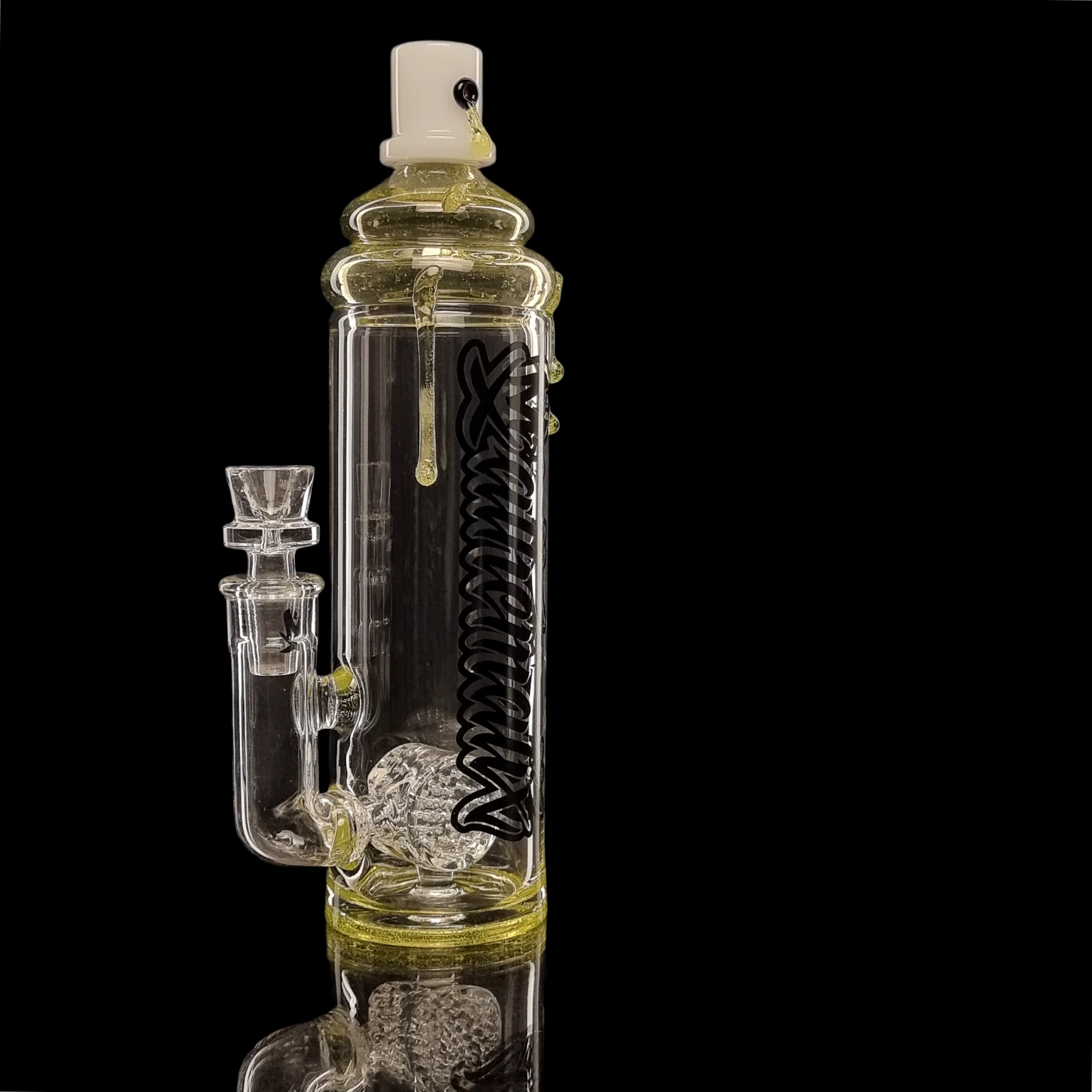 Mathematix 23cm UV reactive spray can bubbler - Image 6
