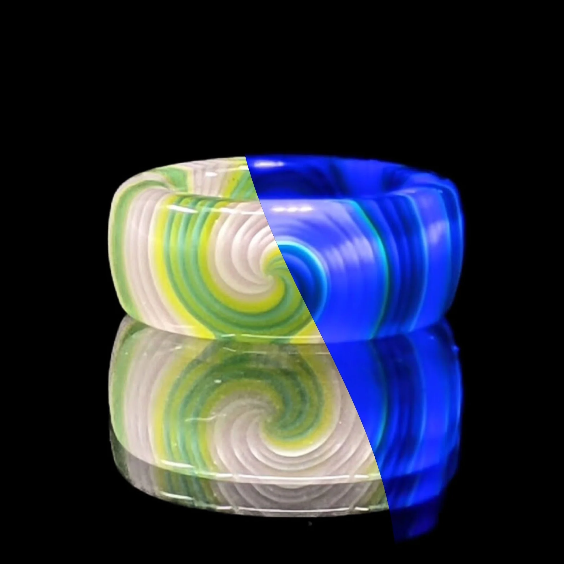 Glass UV Reactive Ring by Pho Sco USA - Image 3